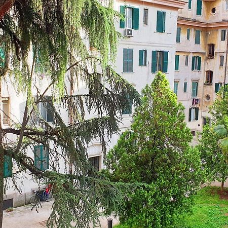Casa Ferrari Testaccio E Trastevere Wi-Fi Free Rome Luaran gambar