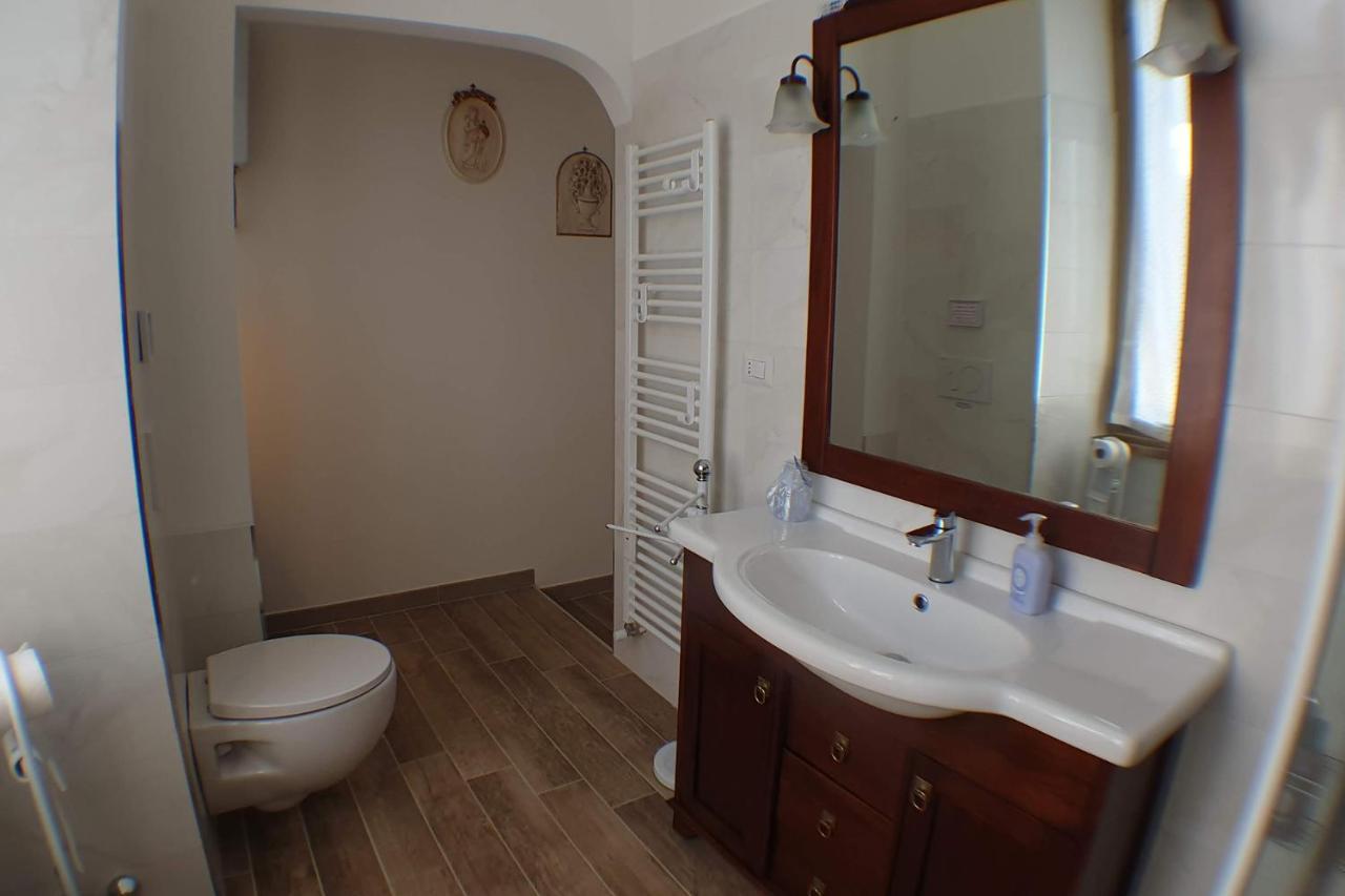 Casa Ferrari Testaccio E Trastevere Wi-Fi Free Rome Luaran gambar