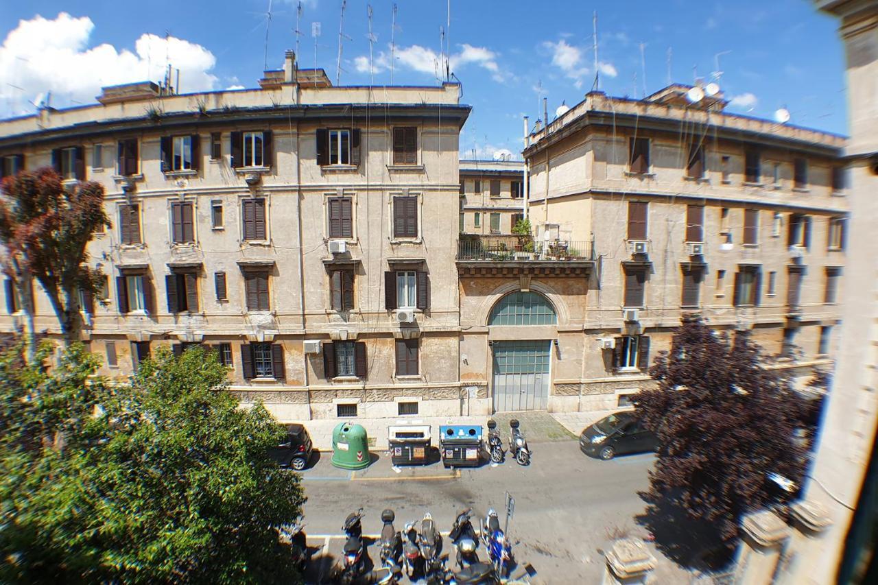 Casa Ferrari Testaccio E Trastevere Wi-Fi Free Rome Luaran gambar